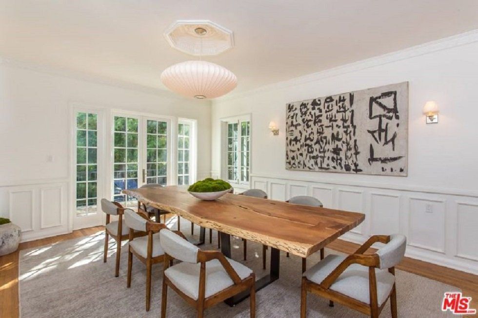 Así es la nueva casa de Leonardo DiCaprio en Los Ángeles - Fotocasa Life - Casas de famosos, famosos - Curiosidades - Leonardo DiCaprio acaba de adquirir una casa impresionante en Los Ángeles. Antes había pertenecido al artista Moby. ¿Quieres ver cómo es por dentro?