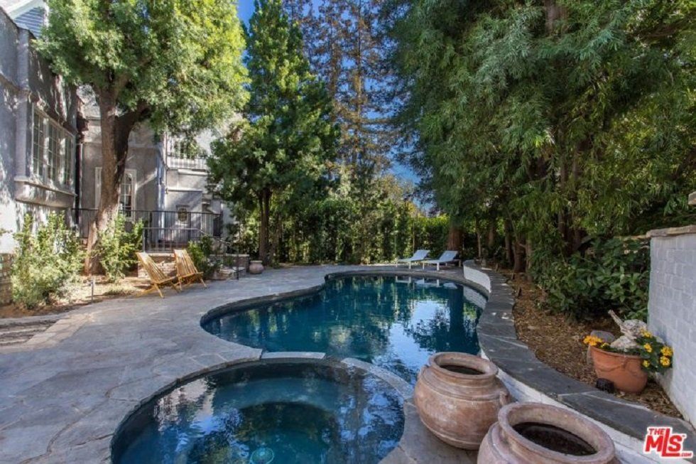 Así es la nueva casa de Leonardo DiCaprio en Los Ángeles - Fotocasa Life - Casas de famosos, famosos - Curiosidades - Leonardo DiCaprio acaba de adquirir una casa impresionante en Los Ángeles. Antes había pertenecido al artista Moby. ¿Quieres ver cómo es por dentro?
