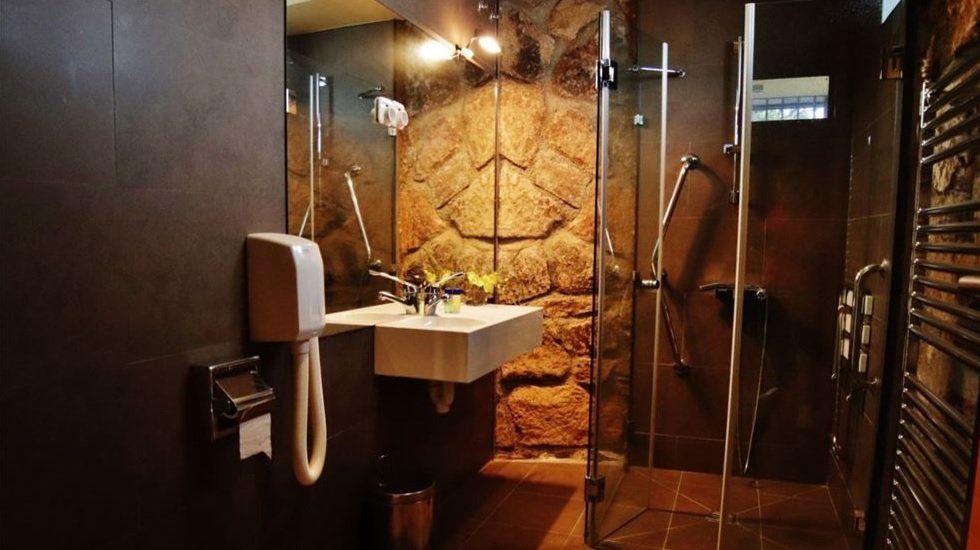 Baño de un castillo en venta