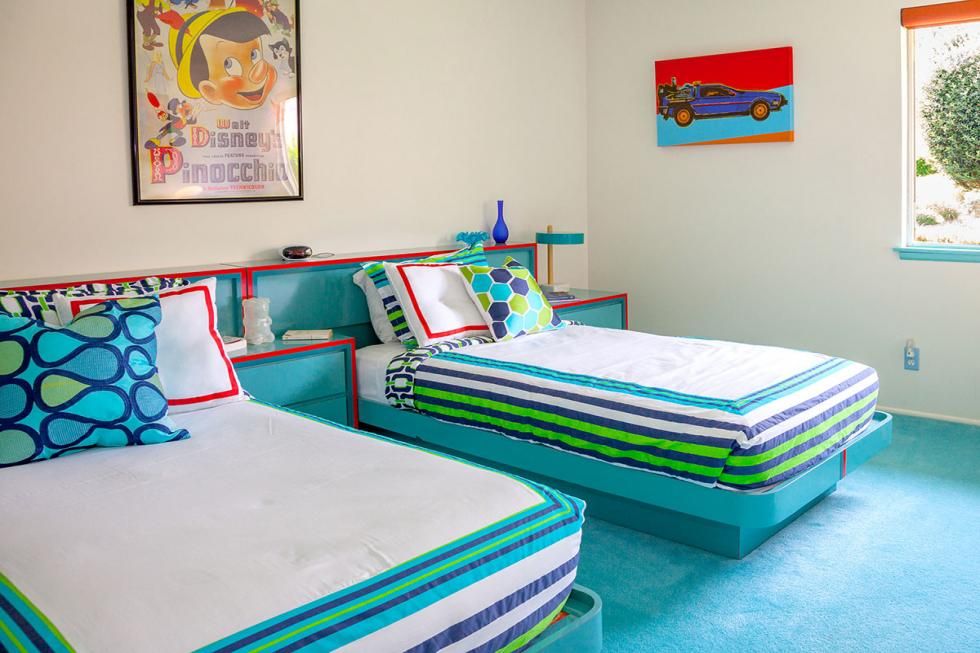 La casa de vacaciones de Walt Disney - Fotocasa Life - Casas de famosos, famosos - Curiosidades - Hace más de medio siglo de la muerte de Walt Disney, pero su nombre sigue siendo sinónimo de creación, fantasía y buenos negocios. Tan solo tres años antes de su desaparición, él y su mujer Lillian se enfrascaron en la construcción de una casa de vacaciones en Palm Springs.