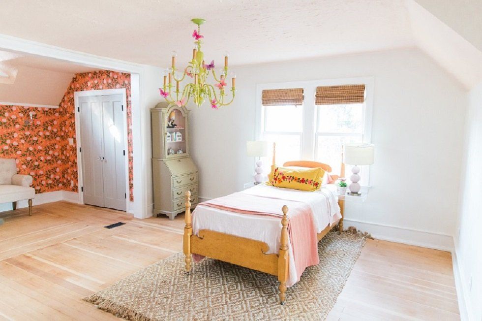 Una casa de cuento hecha realidad - Fotocasa Life - Casas curiosas - Curiosidades - Rebecca Long Pyper, de Idaho Hills, ha reformado una casa de la que se enamoró ya de adolescente. Tras una reforma integral, la casa parece de cuento.