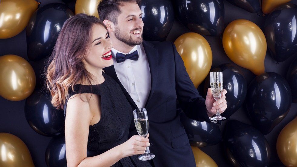 Cómo preparar tu casa para Nochevieja - Fotocasa Life - Complementos decorativos, decoración, Decorar la mesa - Decoración - ¿Ya sabes cómo decorarás tu casa en fin de año? habitissimo nos aporta varias ideas de cómo preparar nuestra casa para Nochevieja.