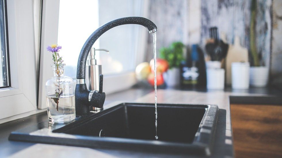 Qué es el bono social del agua y requisitos de solicitud 2021 - Fotocasa Life - Agua, Bono social, Factura del agua - Hogar - El suministro del agua, como bien de primera necesidad, también cuenta con ayudas para los hogares con dificultades. ¿Las conoces?