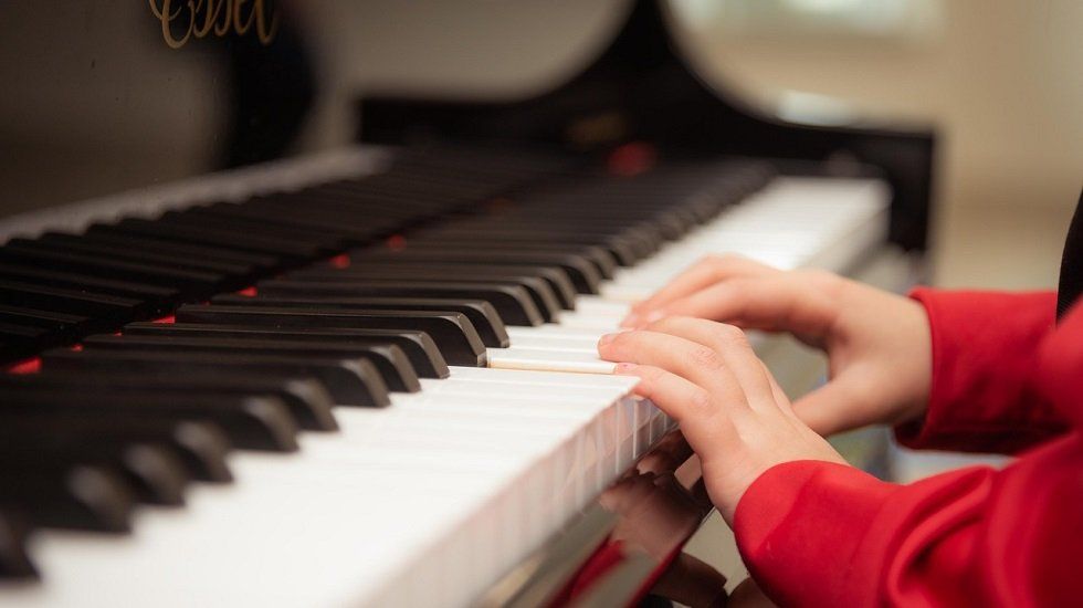 Puedo hacer ruido en casa
