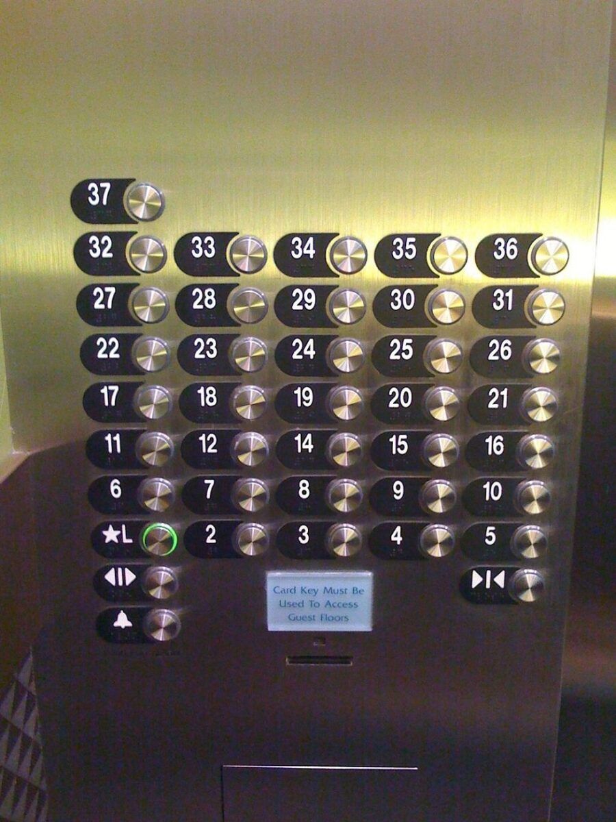 Cosas de las casas de otros países que no son como esperabas - Fotocasa Life - Casas curiosas - Curiosidades - Que las casas no son iguales en todas las culturas es evidente. Y más allá de los diversos estilos arquitectónicos, existen también diferencias en lo pequeños detalles que suelen sorprender cuando se ven por primera vez. Estas son algunas de las cosas de las casas de otros países que no son como esperabas.