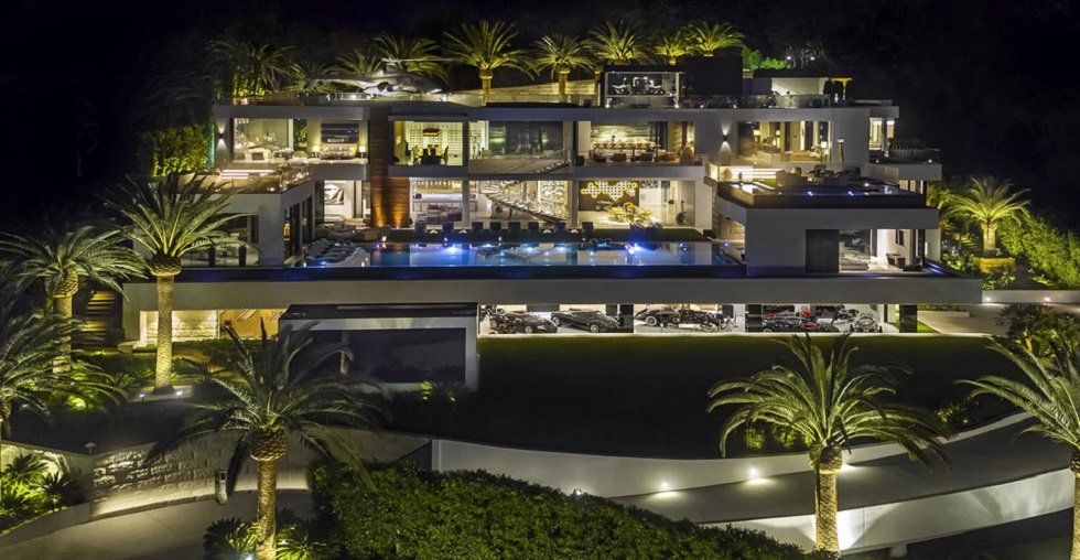 Rebajan 100 millones de dólares la mansión más cara de Estados Unidos - Fotocasa Life - casa de lujo, Casas de lujo, mansión de lujo, mansión más cara, viviendas de lujo - Curiosidades - La mansión más cara de Estados Unidos ha tenido que rebajar su precio en cien millones de dólares tras dos años en el mercado sin encontrar comprador.