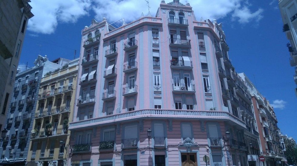 Los precios de la vivienda permanecen estables en abril