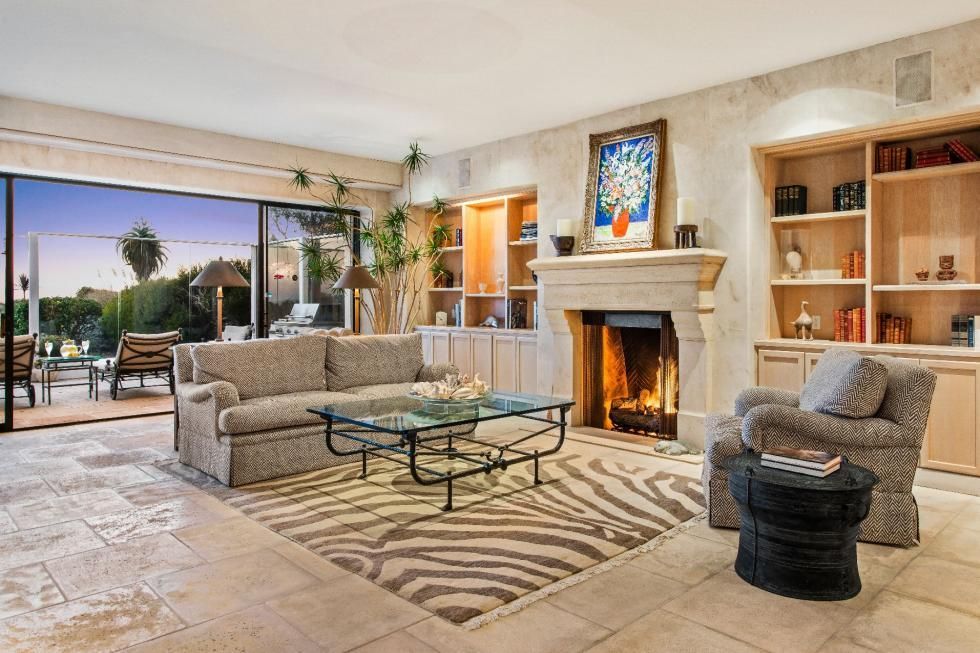 A la venta la última casa de vacaciones de Frank Sinatra - Fotocasa Life - Casas de famosos, famosos - Curiosidades - Más de 20 años después de su muerte, sale a la venta por 11,3 millones de euros la casa de verano favorita del legendario Frank Sinatra.