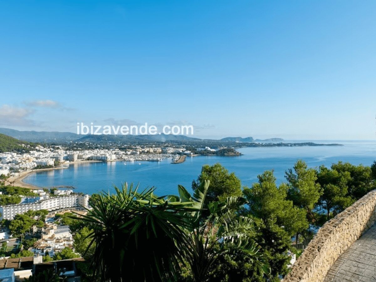 vista sobre ibiza