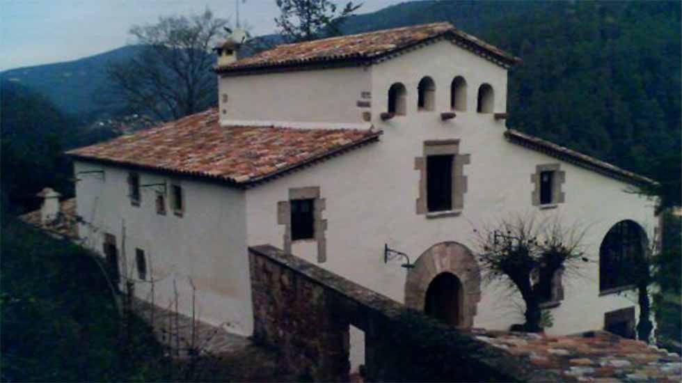 Masía en naturaleza