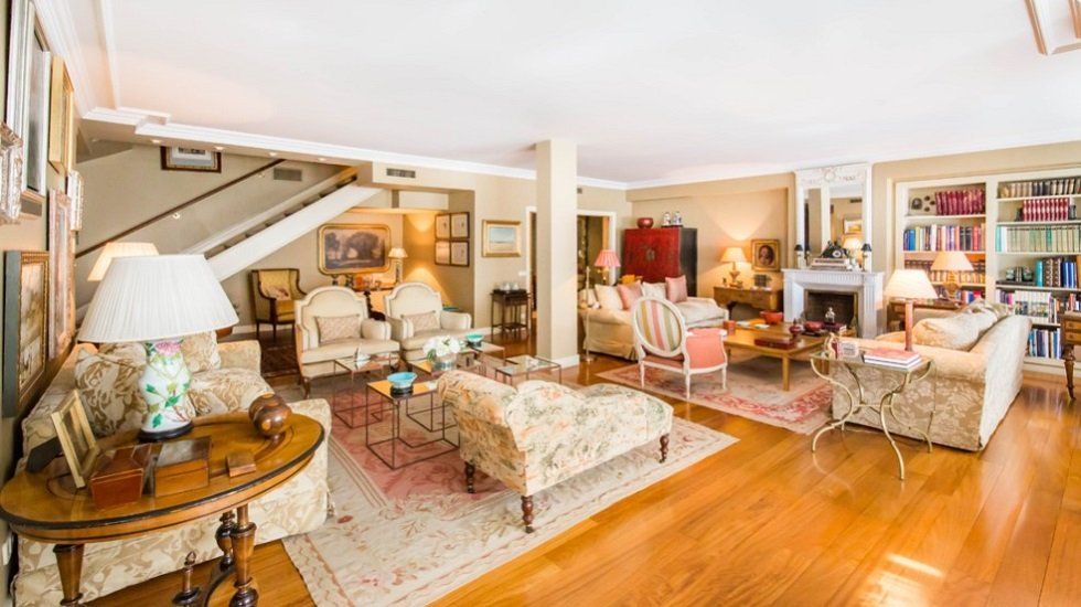 Pisos de más de cuatro habitaciones