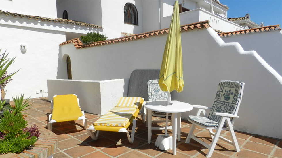 Habla con tus vecinos desde estos balcones