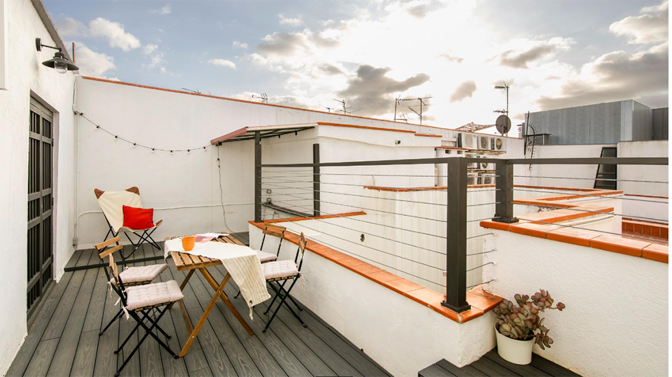 Habla con tus vecinos desde estos balcones