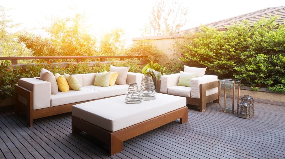 Pasos que debes seguir para poner tu terraza al día