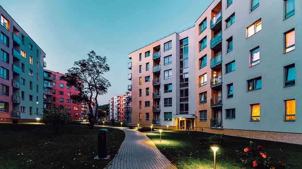 La compraventa de vivienda cerró 2019 con un incremento del 0,6%, según los notarios