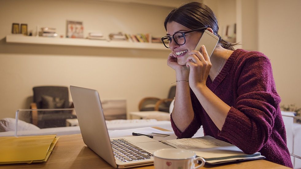 Los contribuyentes pueden pedir cita previa para realizar la Renta en oficinas