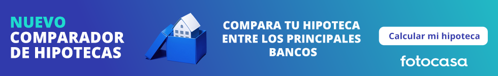 Cambia la hipoteca de banco y calcula cuánto se abarataría tu cuota - Fotocasa Life - abaratar cuota hipoteca, Bancos, cambiar hipoteca de banco, cambio de hipoteca, Dudas hipotecas, Préstamos hipotecarios, subrogacion hipotecas - Finanzas - Mayo comienza sin grandes cambios en la oferta hipotecaria y eso son buenas noticias para quienes se planteen mejorar las condiciones de financiación de su hipoteca. Los hipotecados que firmaron un crédito para la compra de su vivienda entre 2010 y 2015 están pagando de media un tipo de interés que dobla e incluso triplica los precios actuales. Según una encuesta realizada por el comparador financiero HelpMyCash.com, el 46% de los hipotecados reconoce haber aceptado un interés de hasta el 3% para comprar su casa y uno de cada diez usuarios consultados está afrontando un interés que llega al 4%. En estos casos, cambiar la hipoteca de banco podría ser una oportunidad para abaratar la cuota y ahorrar hasta 40.000 euros en intereses.