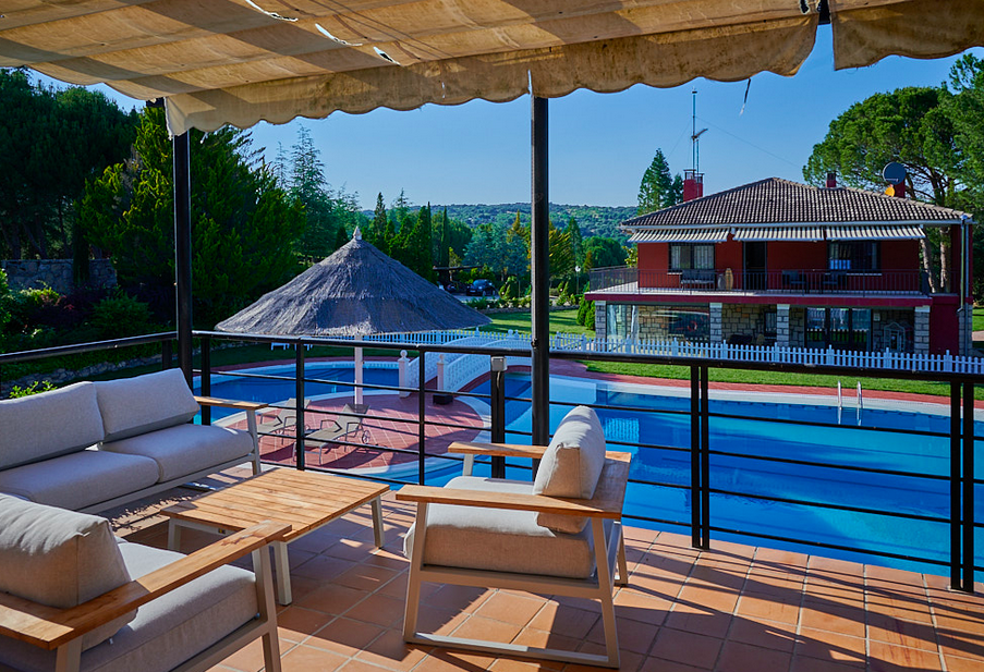 casa con piscina para alquilar verano