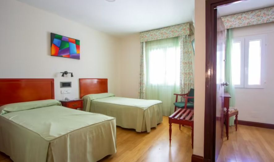 hotel en venta cadiz