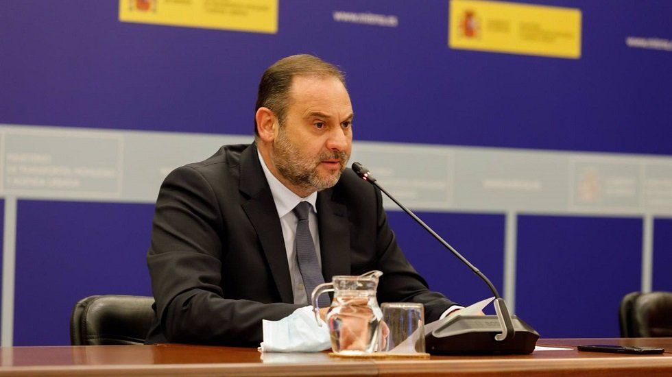 Ábalos pide cooperación en la consecución de la nueva estrategia de movilidad