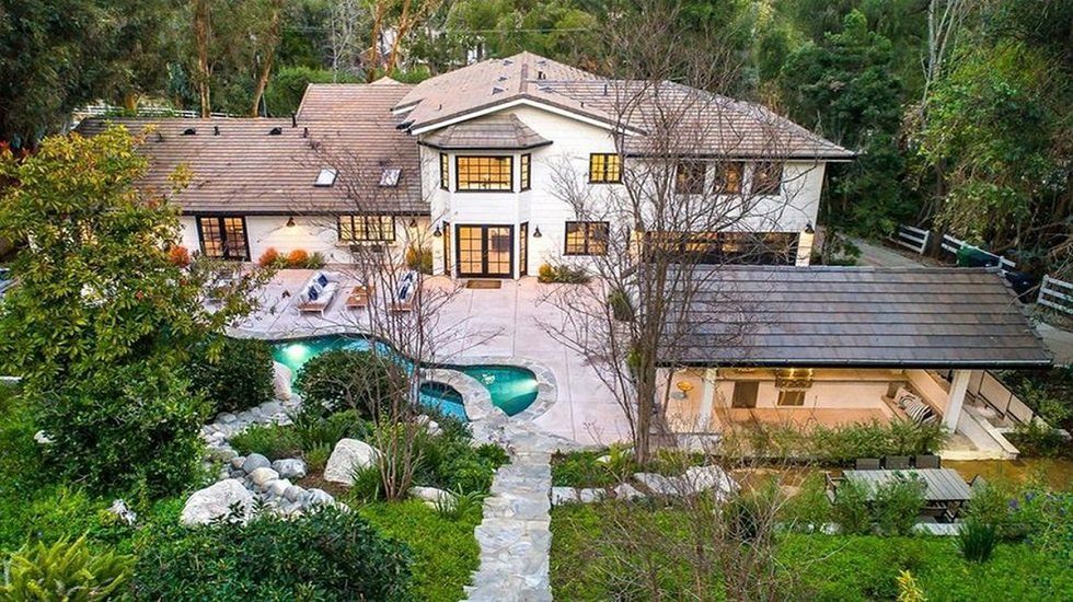 Miley Cyrus ha comprado nueva casa en Los Ángeles
