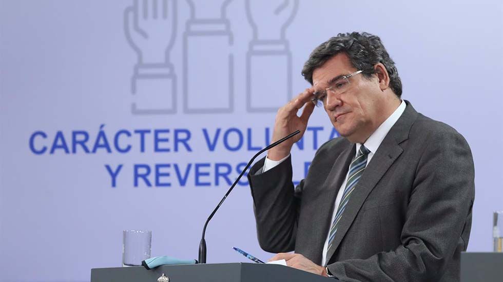 Escrivá prevé duplicar en un mes el número de hogares beneficiarios del IMV