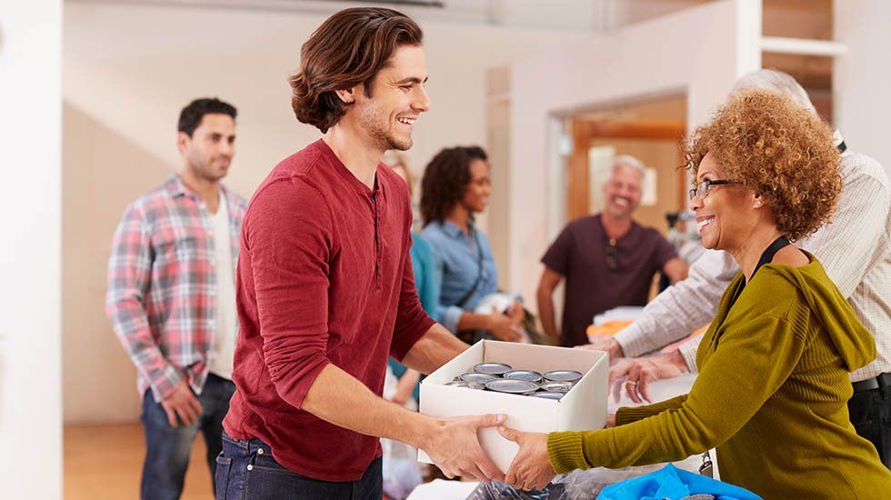 Mr House Real Estate se une al Banco de Alimentos en una recogida de solidaria