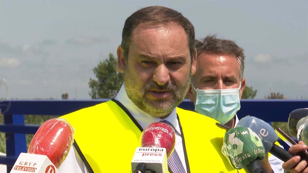 Ábalos y Ribera analizan la importancia de la obra pública para la recuperación económica
