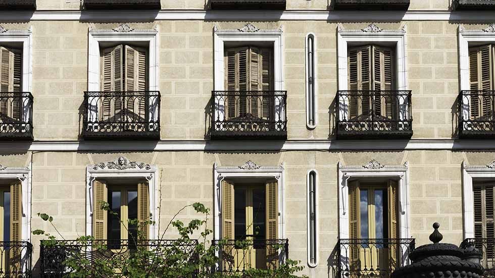 El mejor dato de compraventas de viviendas desde marzo, según Registradores
