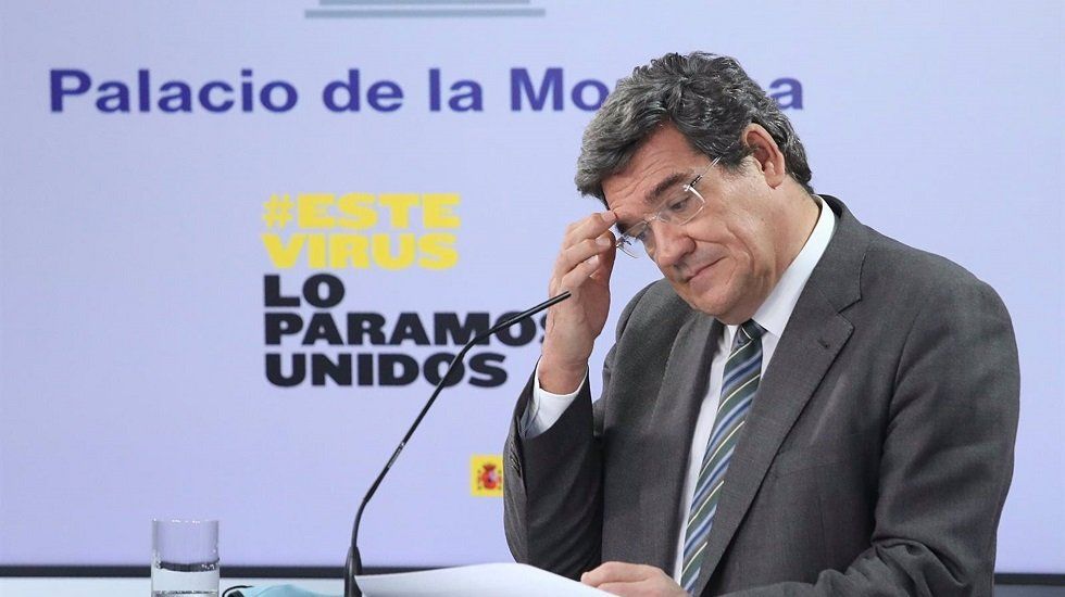 Escrivá cree que las subidas fiscales de los PGE son pequeños ajustes tributarios