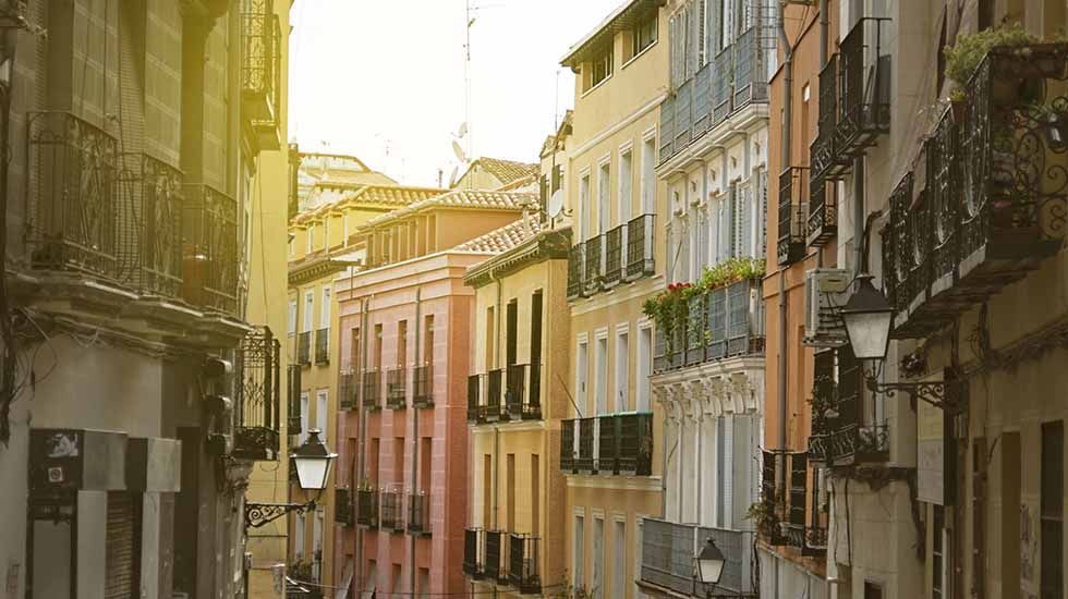 ¿Qué impuestos tengo que pagar si heredo una vivienda?