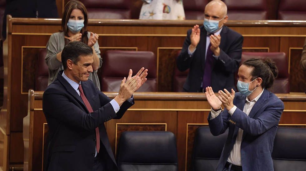 PSOE y Podemos pactan regular el precio del alquiler en 4 meses
