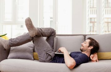 Los solteros y la vivienda: ¿compran o alquilan?