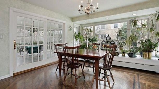 comedor película solo en casa Comedor en solo en casa