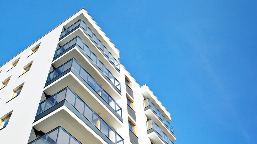 El precio de la vivienda se modera, pero los propietarios se resisten a bajar precios
