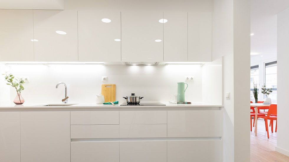 office cocina con office espacioso