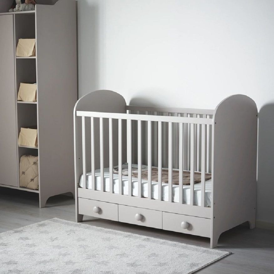Las mejores ideas para tu cama de Ikea - Fotocasa Life - Decoración de dormitorios, Decoración minimalista, dormitorio, dormitorio infantil, dormitorios para descansar, Ikea - Decoración - Todo el mundo sabe que en Ikea se puede encontrar prácticamente cualquier cosa para el hogar. De hecho, hay muebles y accesorios para casa de la marca sueca que se han convertido en un must en cualquier casa que se precie. Una de las áreas en las que despunta la compañía es en todo lo relacionado con el sueño. En este post repasamos algunas de las cosas más interesantes que puedes encontrar para tu cama en Ikea.