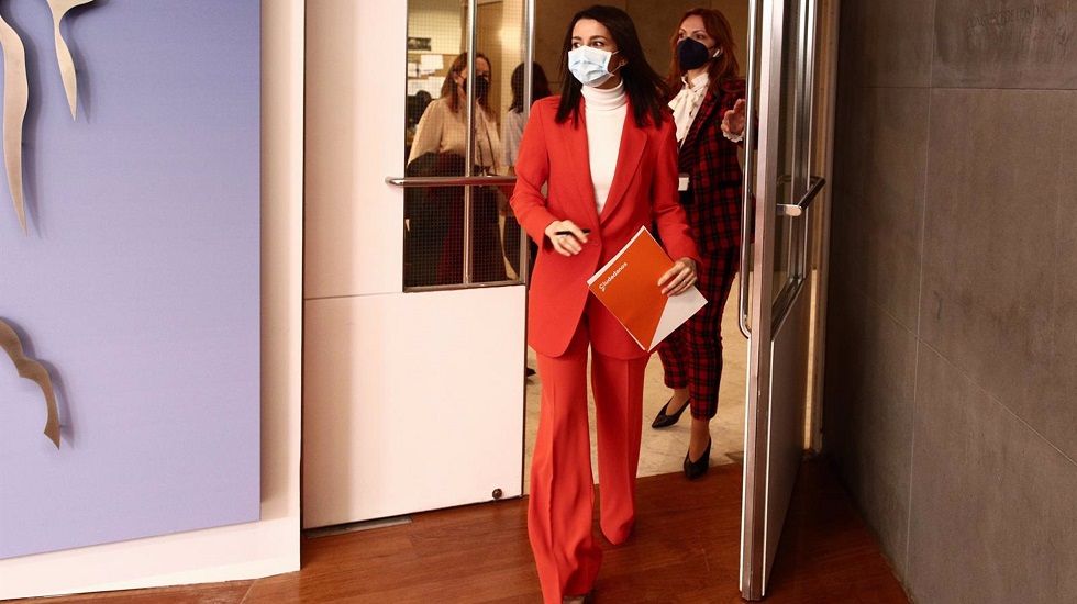 Arrimadas cree que regular los precios del alquiler encarecerá la vivienda