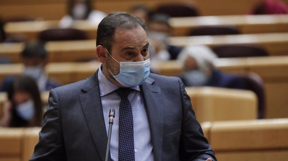 Ábalos dice que se está generando un parque público de vivienda