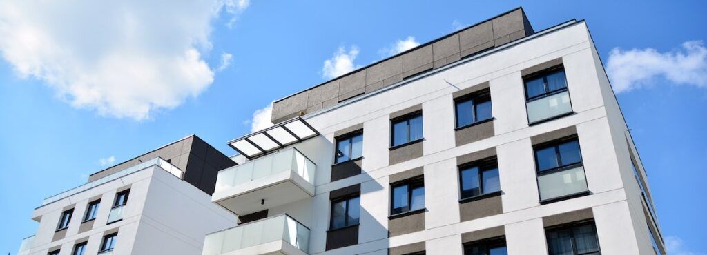 Cataluña sancionará a las viviendas alquiladas a precios que superen el índice de referencia