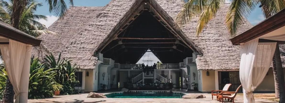 La impresionante villa en Kenia de Naomi Campbell