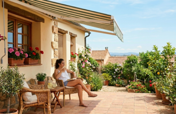 10 claves sostenibles para ahorrar en tu hogar este verano