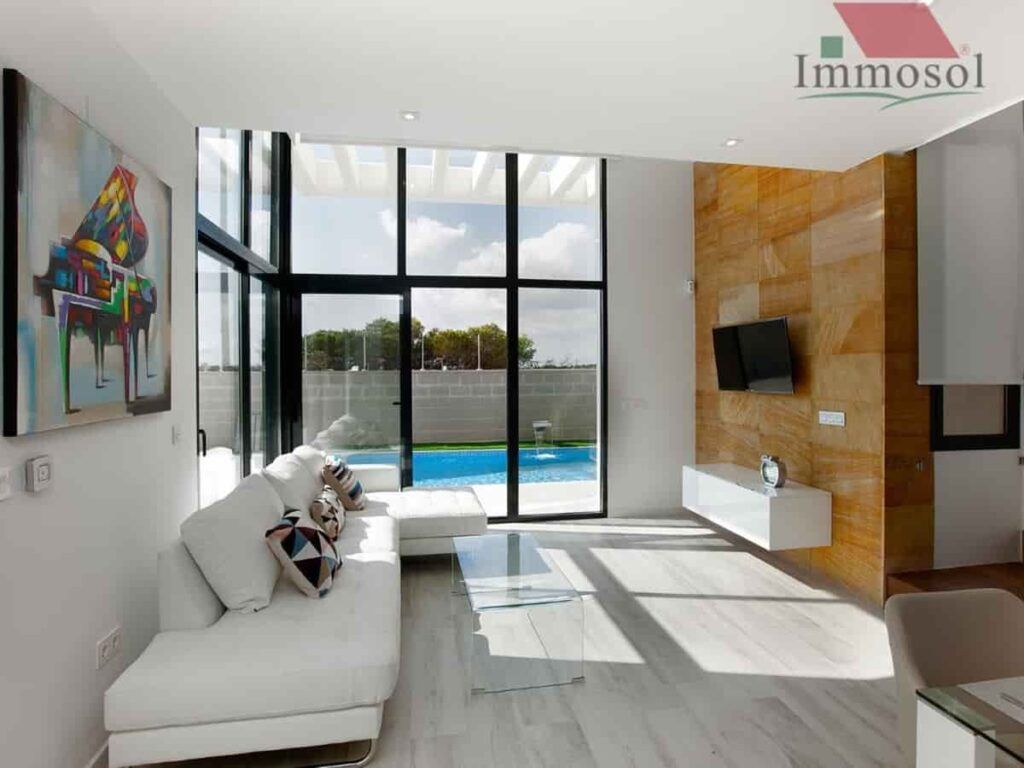 casa minimalista con piscina