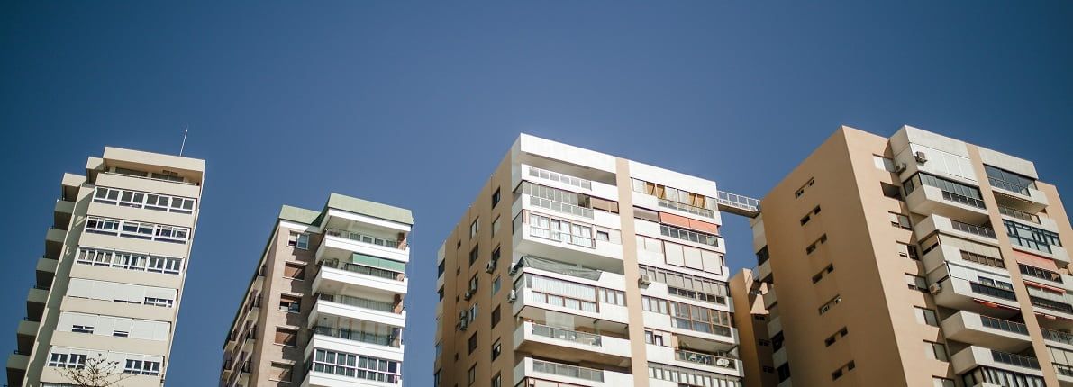 El Gobierno acepta regular el alquiler y prohíbe su subida en zonas tensionadas