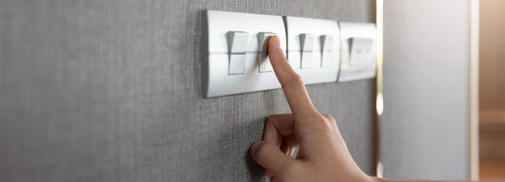 ¿Cómo cambiar la titularidad de la luz y el gas?