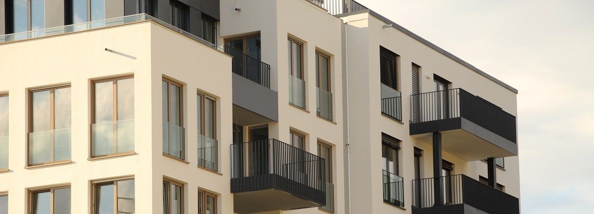 ¿Cuánto dinero hay que tener ahorrado para comprar una vivienda en España?