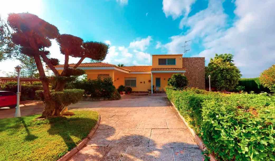 10 casas en primera línea de playa con espectaculares vistas para el verano de 2021 img98