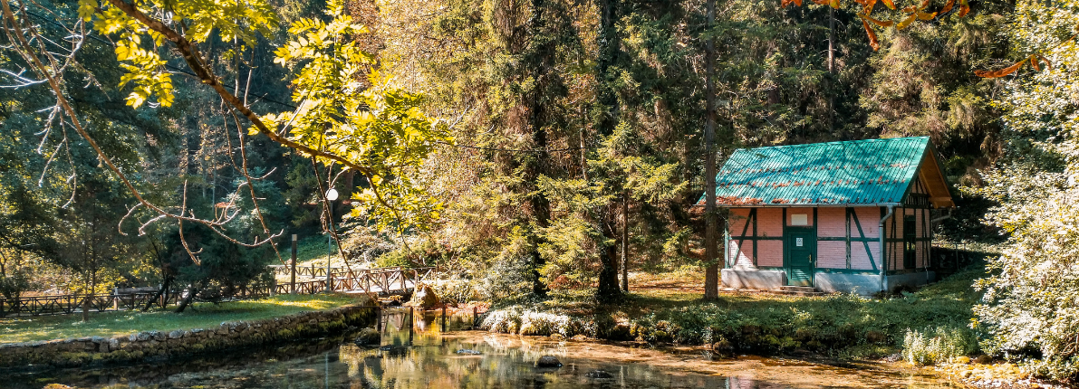 ¿Cuáles son los permisos para instalar casas prefabricadas en un terreno?