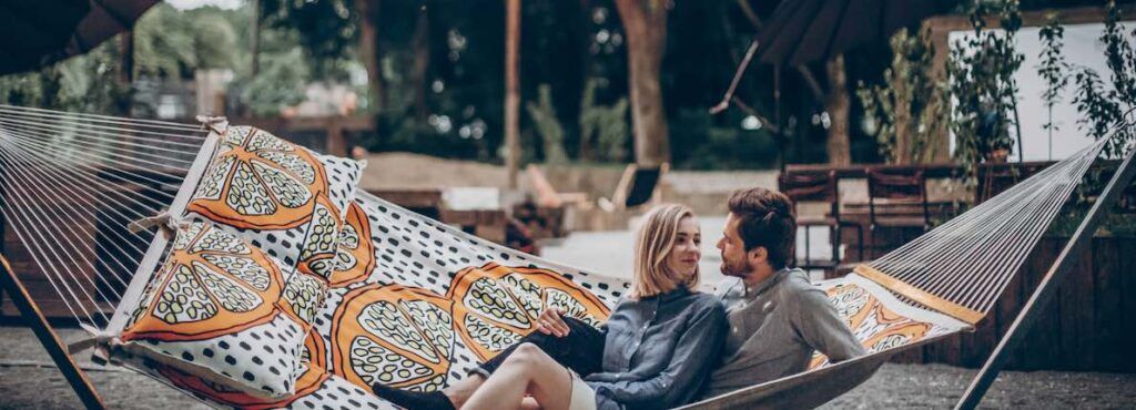 Los muebles de moda que debes tener en tu jardín sí o sí
