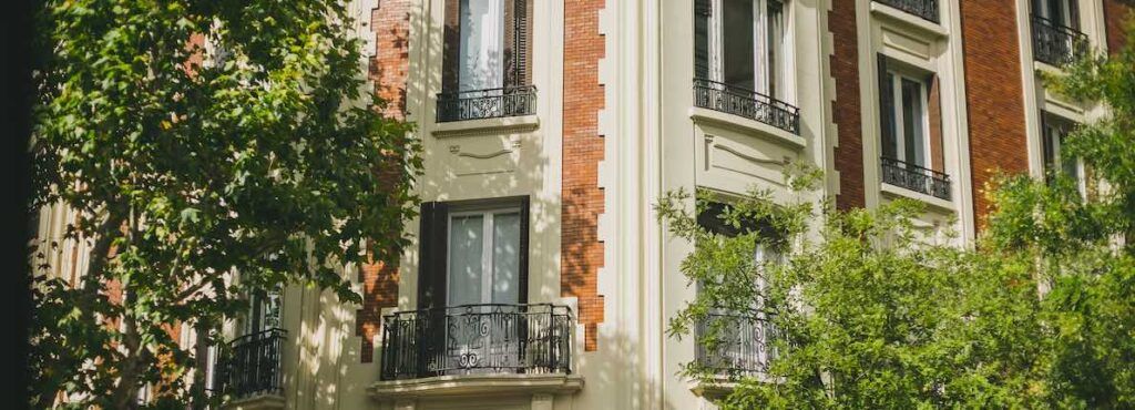 La vivienda de lujo de Madrid aguanta el verano